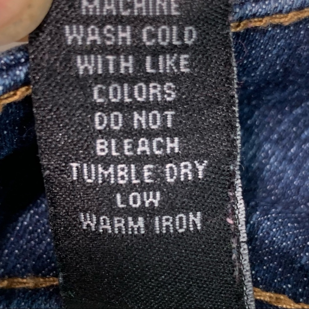 TWENTY-ONE BLACK Jeans by Rue21 Gem Distressed denim - Picture 9 of 13